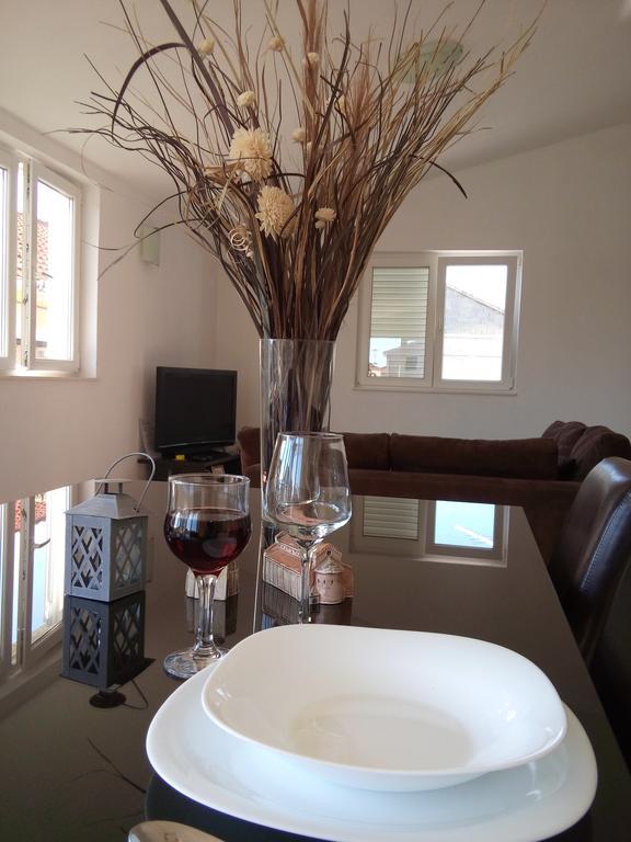 Adriatic Rose Apartment Turanj Esterno foto