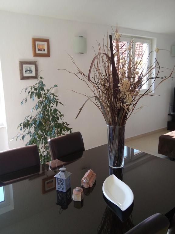 Adriatic Rose Apartment Turanj Esterno foto