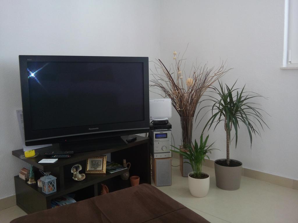 Adriatic Rose Apartment Turanj Esterno foto